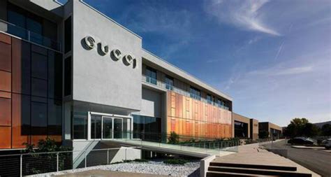 nuovo stabilimento gucci scandicci|Gucci inaugura un nuovo stabilimento a Scandicci: 800 i dipendenti.